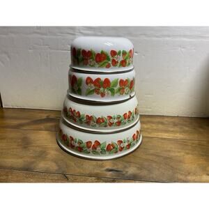 VTG 80s Set of 4 Kobe Japan Kitchen Strawberry Enamel Nesting Bowls Cottagecore